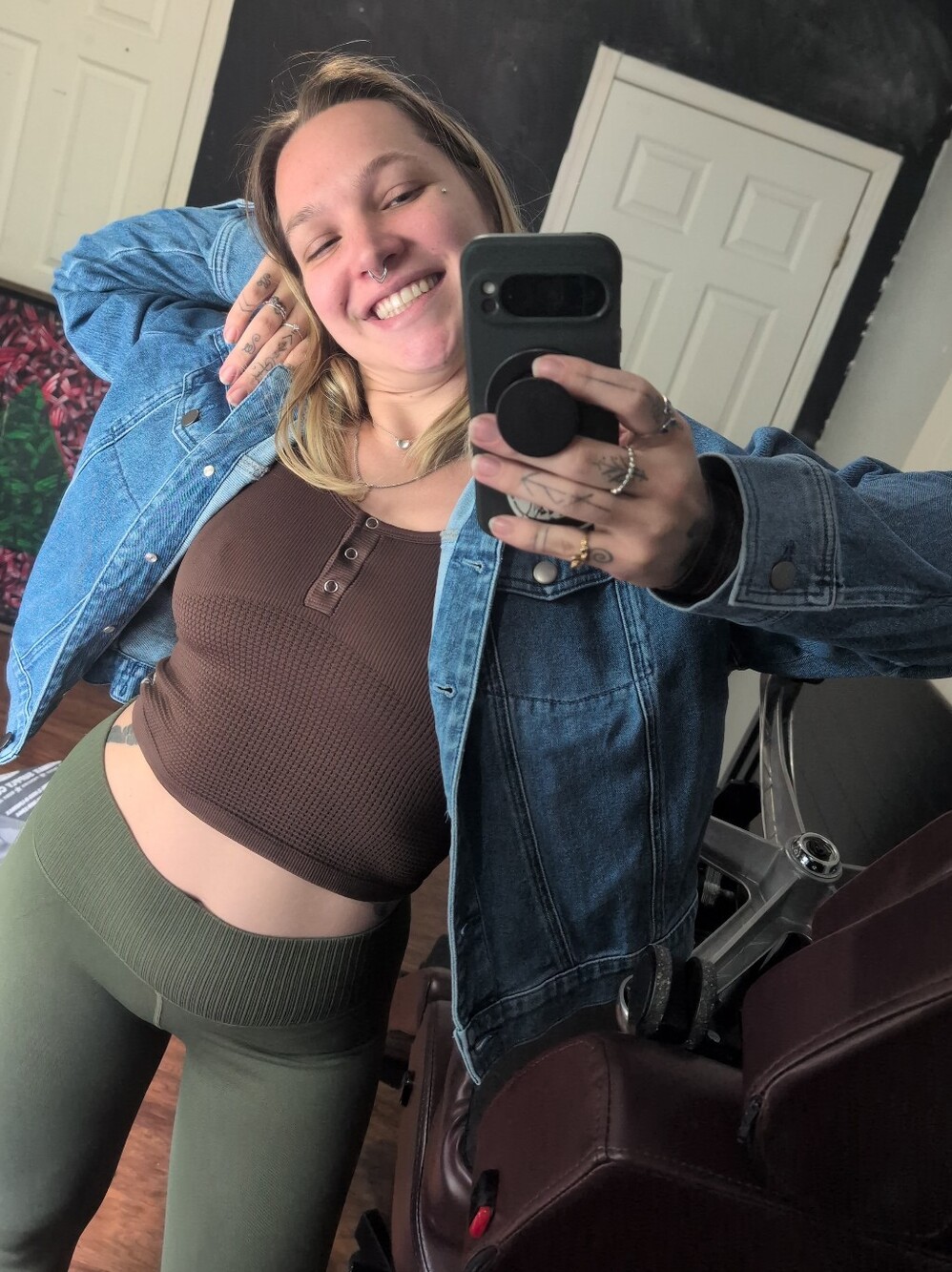 π€πΌ The Hippie Closet Is Live π«ΆπΌ Live Show Notification π«°πΌ - Picture 2 of 4